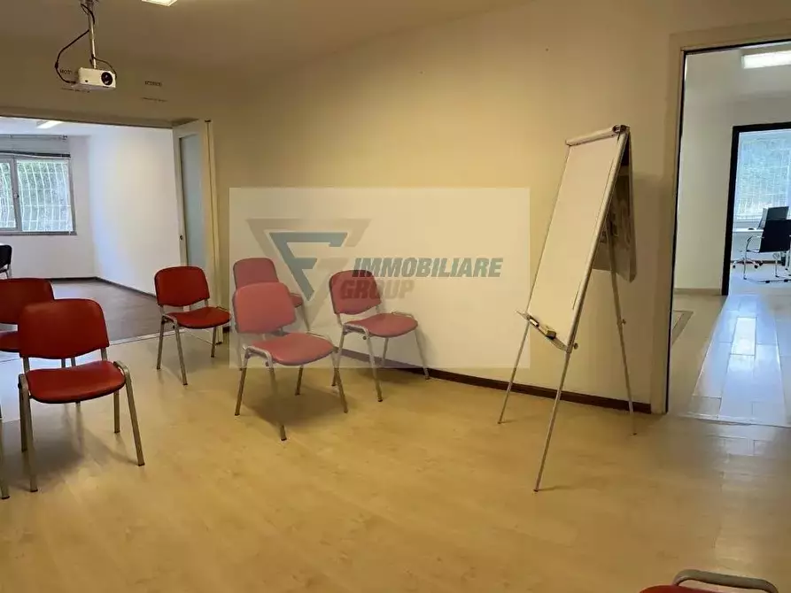 Immagine 9 di Castello in affitto  in Viale Teracati a Siracusa