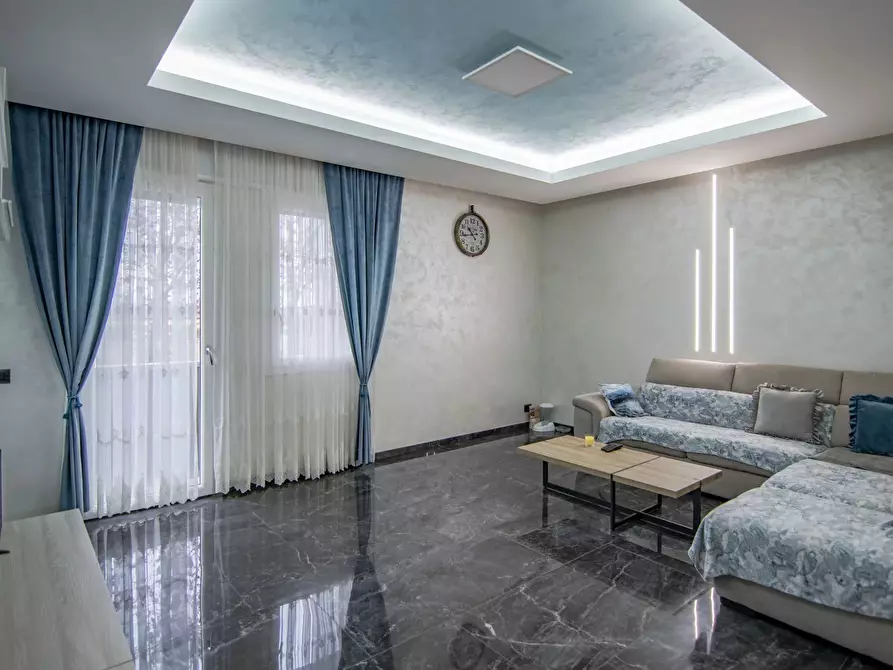 Immagine 18 di Casa trifamiliare in vendita  a Albignasego