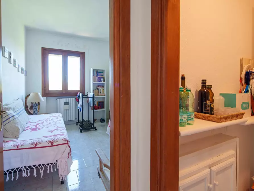 Immagine 25 di Casa trifamiliare in vendita  in Via Brancaleoni Delfina a Arzachena