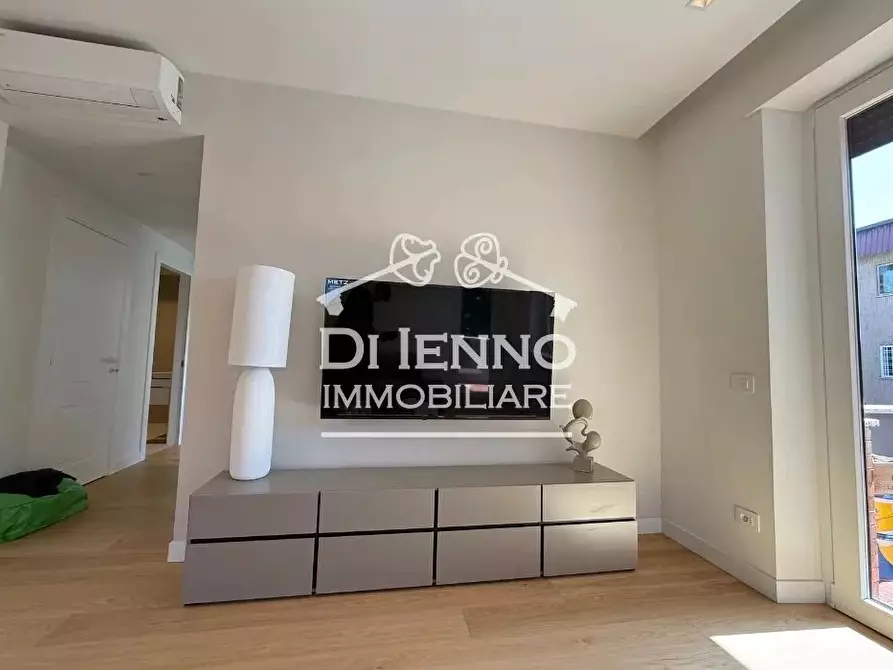 Immagine 4 di Casa trifamiliare in affitto  in Via Madesimo a Roma