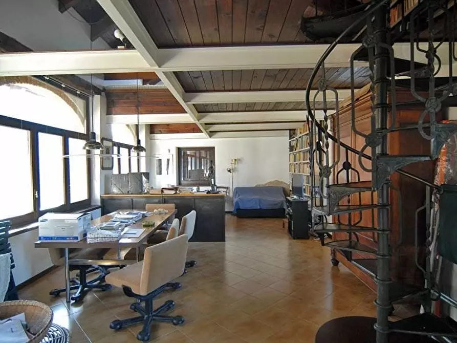 Immagine 19 di Terreno edificabile in vendita  a Barolo