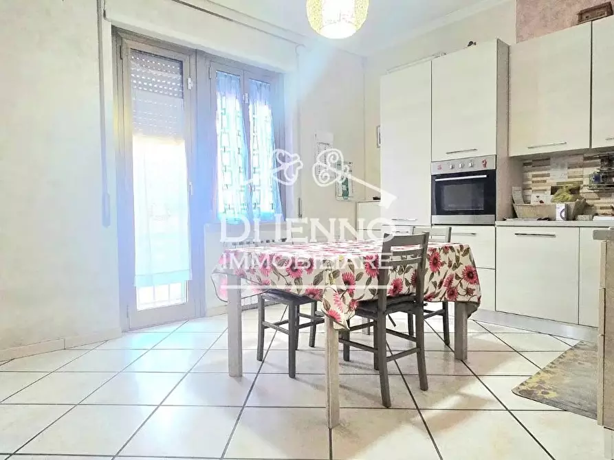 Immagine 9 di Casa trifamiliare in vendita  in Via Bernardo Minozzi a Roma