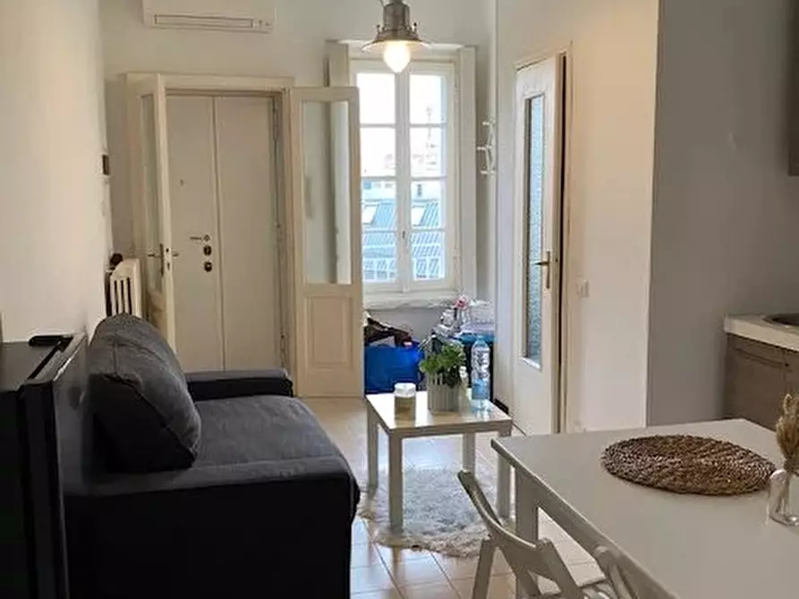 Immagine 27 di Casa trifamiliare in affitto  in Via Michelangelo Buonarroti 6 a Milano