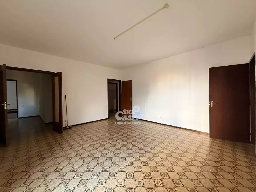 Immagine 2 di Casa trifamiliare in vendita  a Marsala