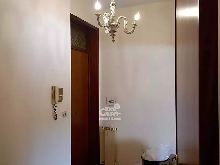 Immagine 21 di Casa trifamiliare in vendita  a Marsala