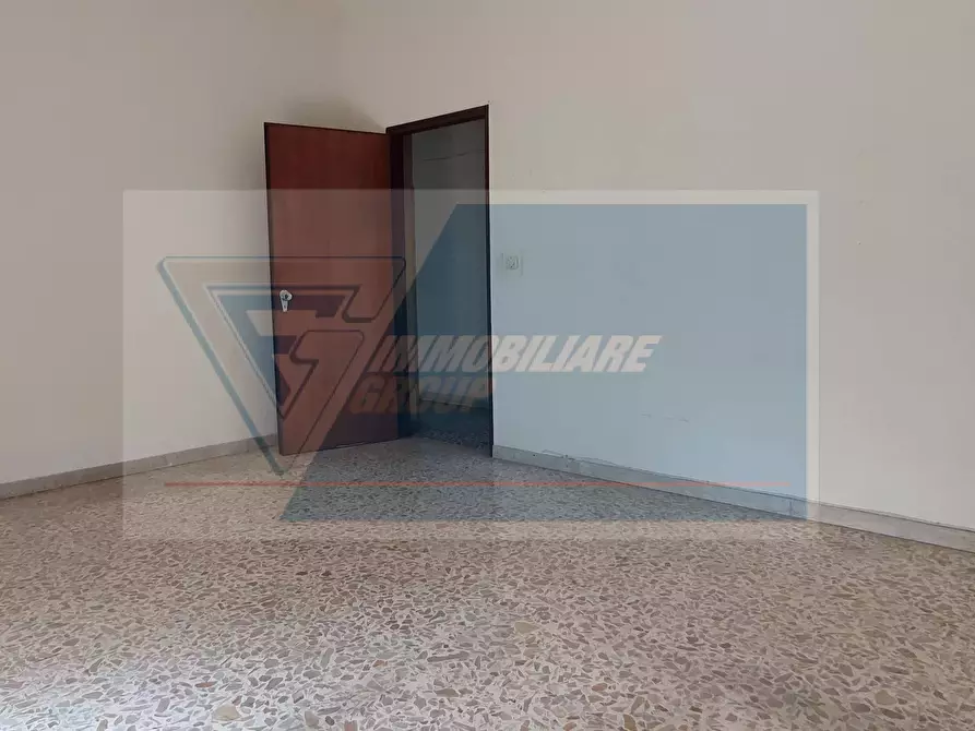 Immagine 8 di Casa trifamiliare in vendita  a Siracusa