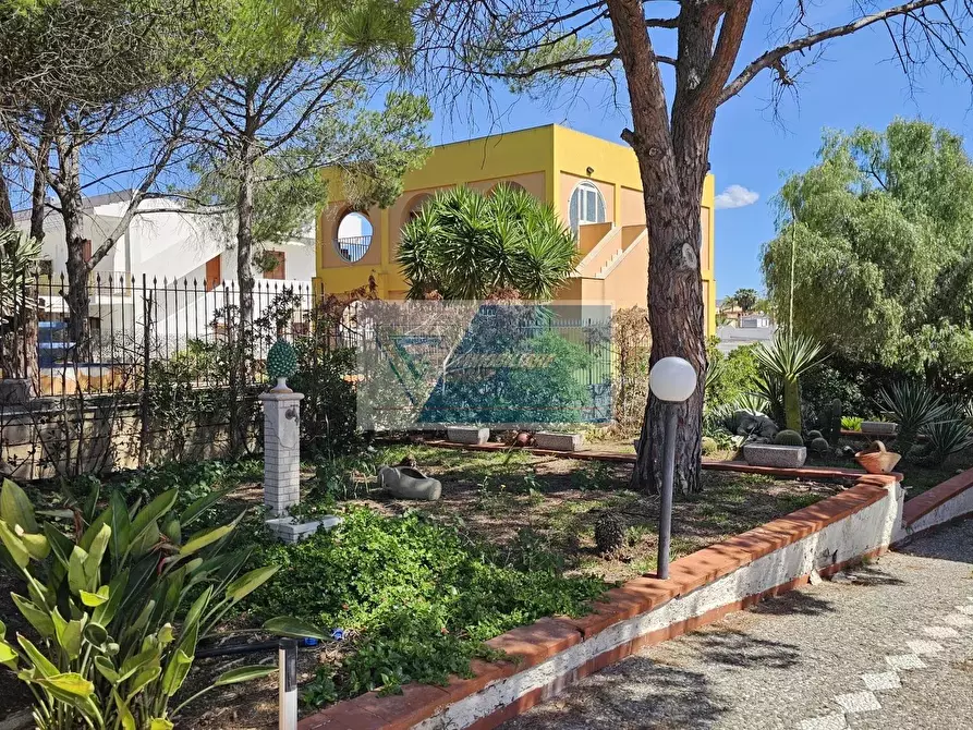 Immagine 17 di Terreno edificabile in vendita  in Via C. di Martino a Noto