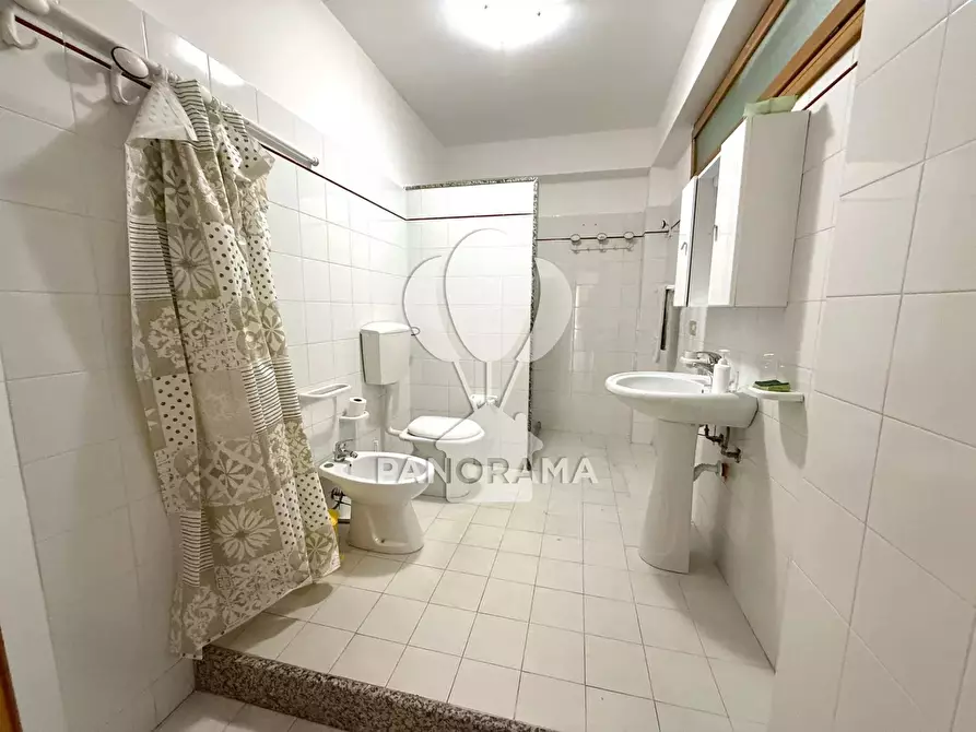 Immagine 12 di Casa trifamiliare in vendita  in Via IV Novembre a Balestrate