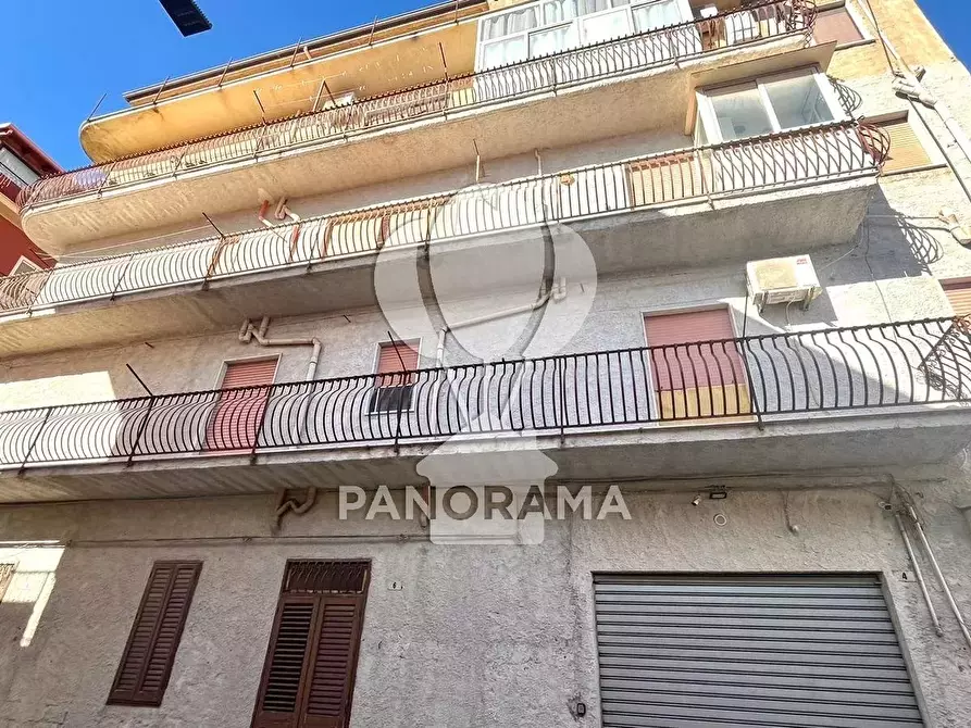 Immagine 22 di Casa trifamiliare in vendita  in Via 4 Novembre, 7 a Partinico