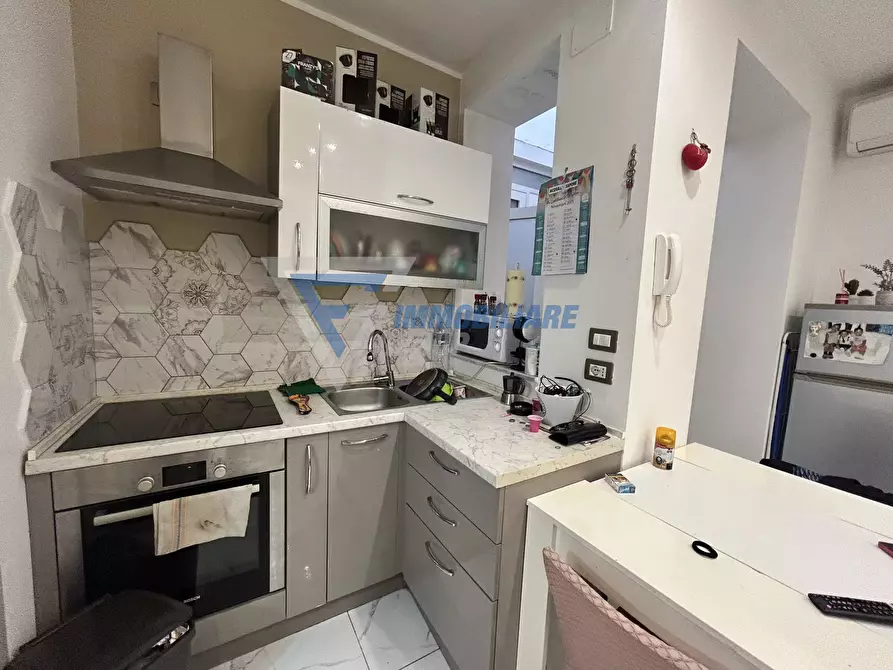 Immagine 3 di Casa trifamiliare in vendita  in Via Formide a Siracusa