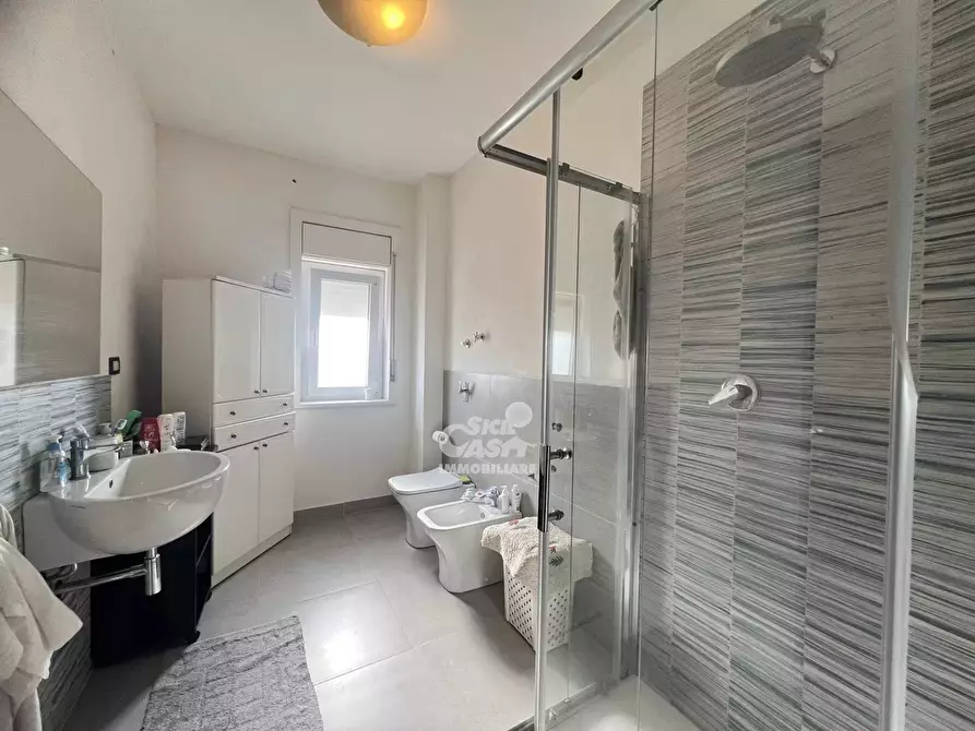 Immagine 11 di Casa trifamiliare in vendita  in via Honor Frost a Marsala