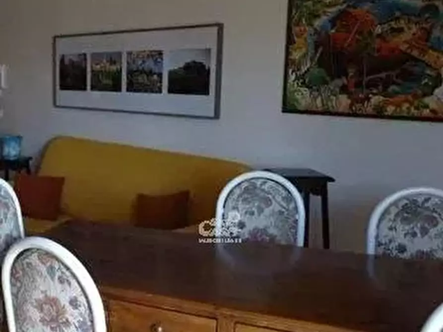 Immagine 5 di Casa trifamiliare in vendita  a Marsala