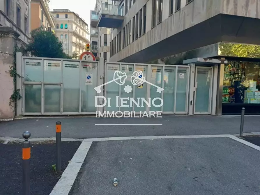Immagine 9 di Appartamento in vendita  in Viale Liegi a Roma