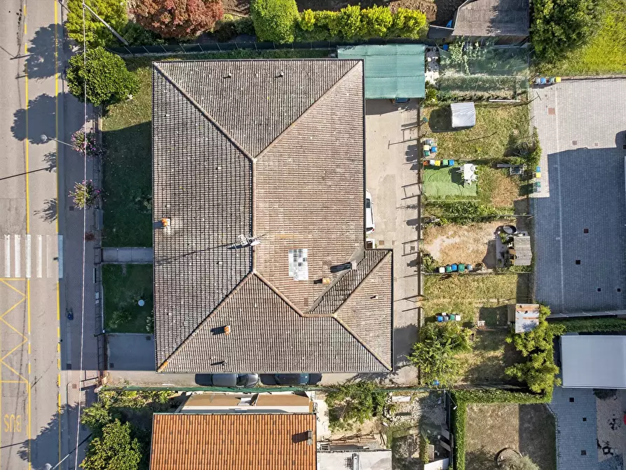 Immagine 41 di Casa trifamiliare in vendita  a Campagna Lupia