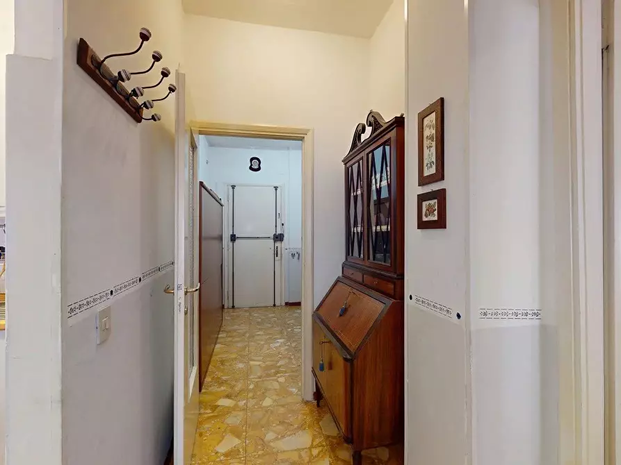 Immagine 23 di Casa trifamiliare in vendita  in Corso Europa 37. a Borghetto Santo Spirito