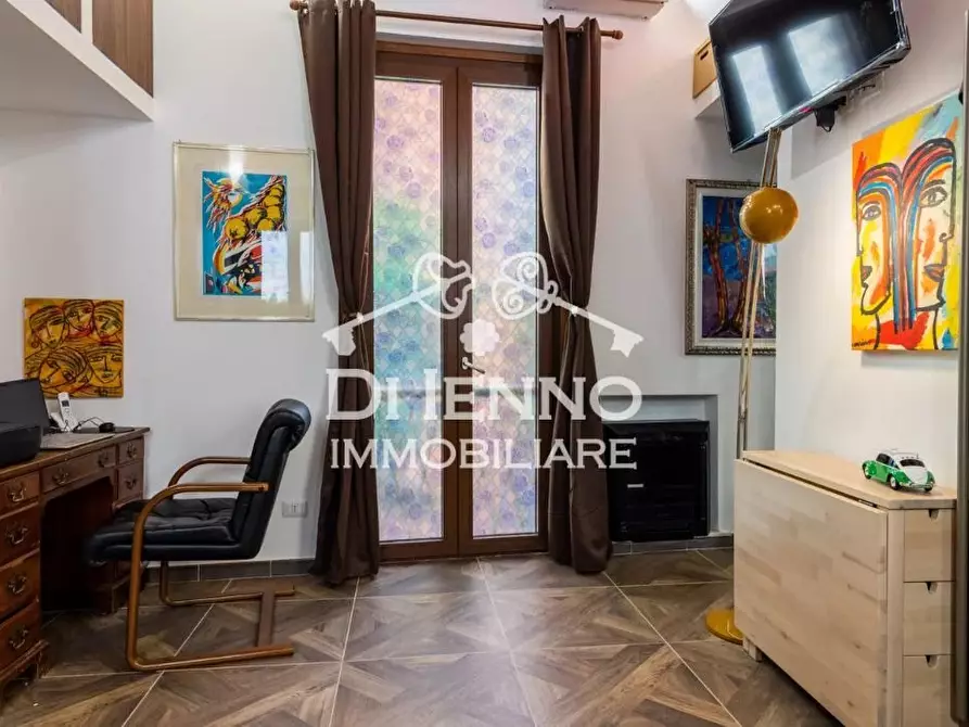 Immagine 35 di Casa trifamiliare in vendita  in Via Napoleone III a Roma