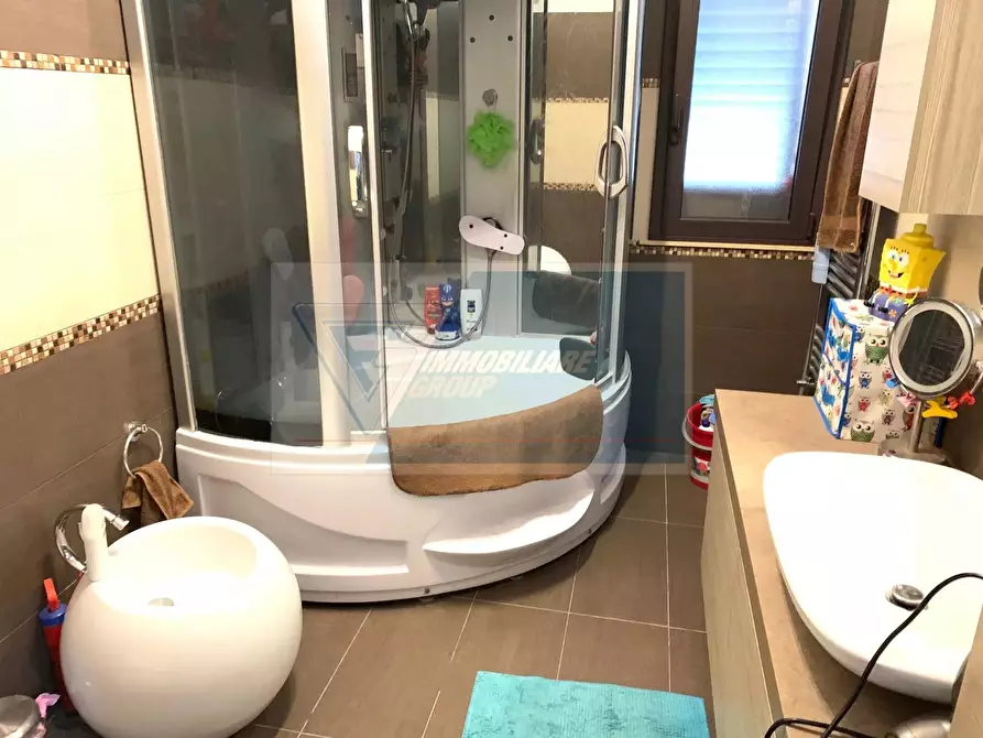 Immagine 11 di Casa trifamiliare in vendita  in Via Pasquale Salibra a Siracusa