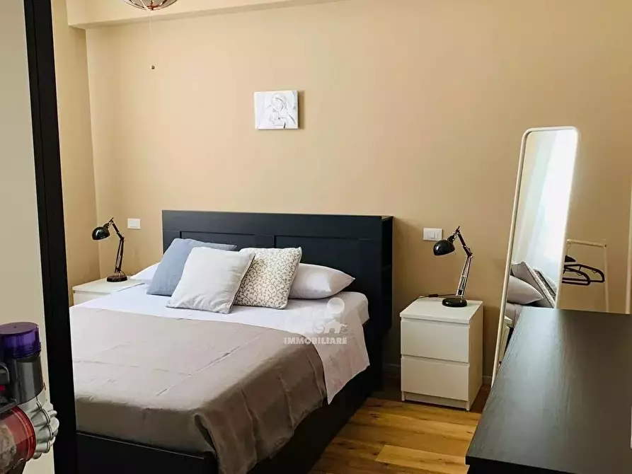 Immagine 13 di Casa trifamiliare in affitto  a Marsala