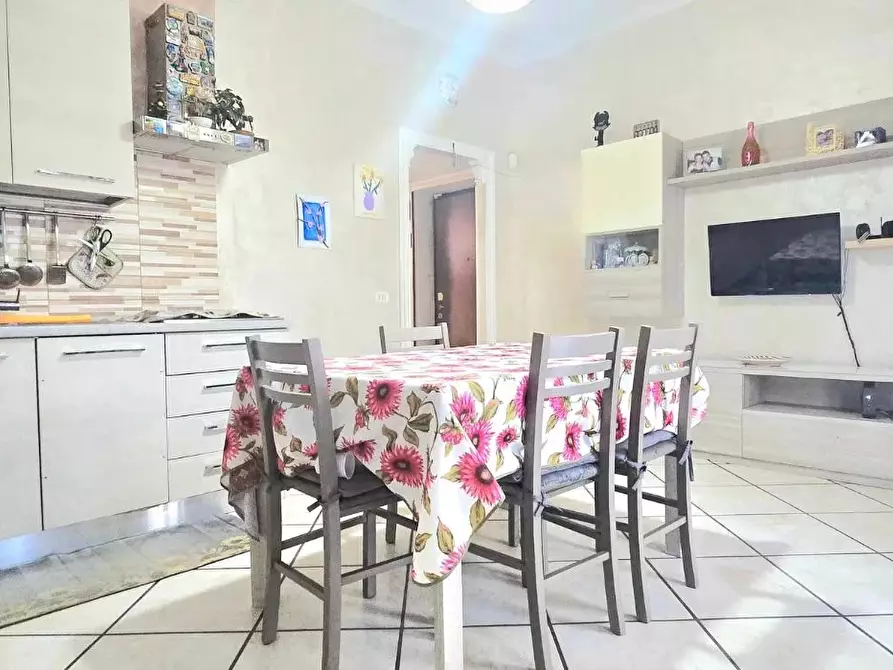 Immagine 7 di Casa trifamiliare in vendita  in Via Bernardo Minozzi a Roma