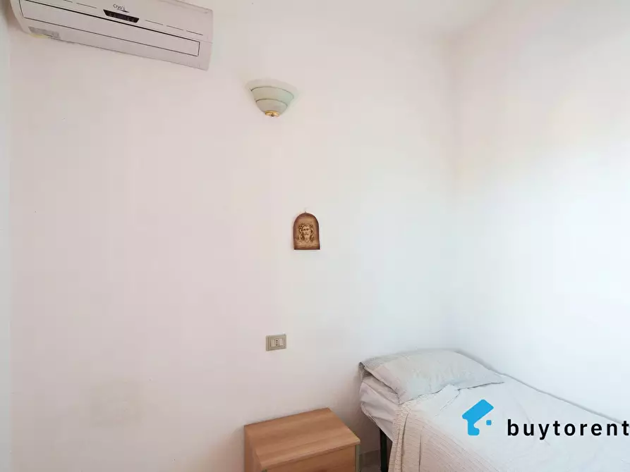 Immagine 13 di Casa trifamiliare in vendita  in Strada Comunale Magomadas - Turas a Birori