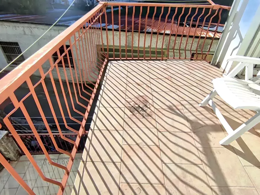 Immagine 25 di Casa trifamiliare in vendita  in Via Brigata Berto San Salvatore a Avegno