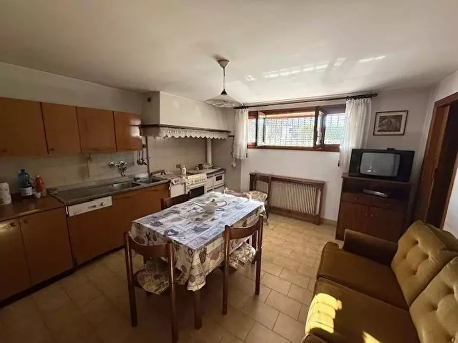 Immagine 19 di Terreno edificabile in vendita  a Refrontolo