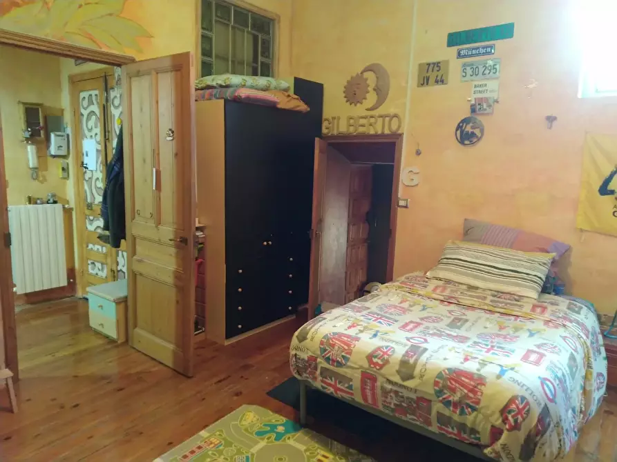 Immagine 14 di Casa trifamiliare in vendita  in Via Garibaldi, 18 a Ventimiglia