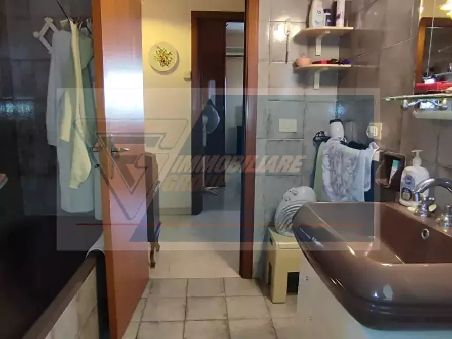 Immagine 8 di Casa trifamiliare in vendita  in Via Alcibiade a Siracusa