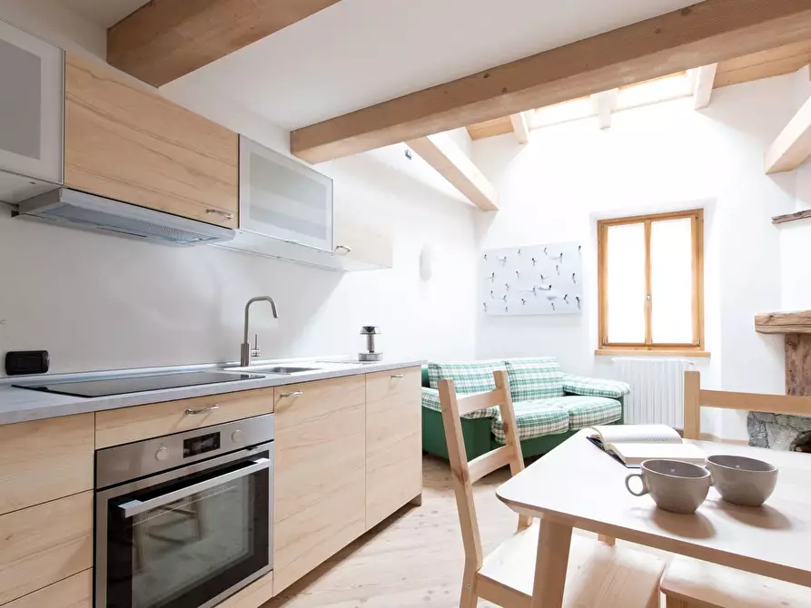 Immagine 8 di Casa trifamiliare in vendita  in Via Roma, 39 a Bormio