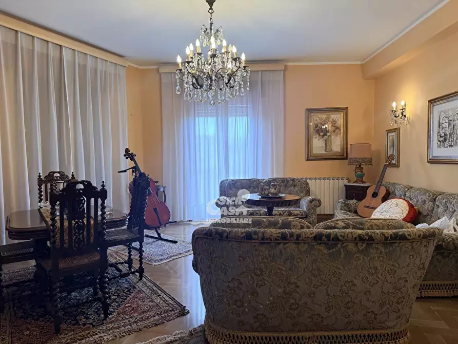 Immagine 7 di Casa trifamiliare in vendita  a Marsala