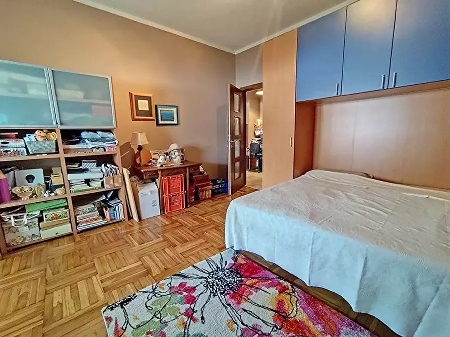 Immagine 19 di Casa trifamiliare in vendita  a Dogliani