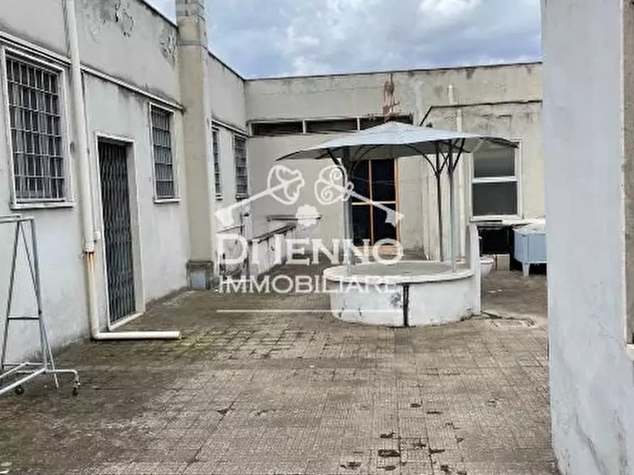 Immagine 3 di Castello in vendita  in Via Carlo Buttarelli a Roma