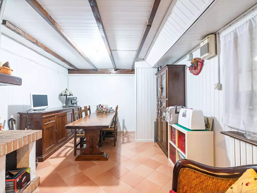 Immagine 37 di Terreno edificabile in vendita  in Via Volturno a Buccinasco