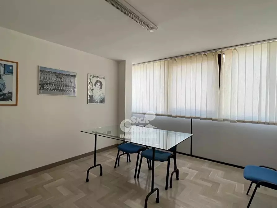 Immagine 4 di Castello in affitto  a Marsala