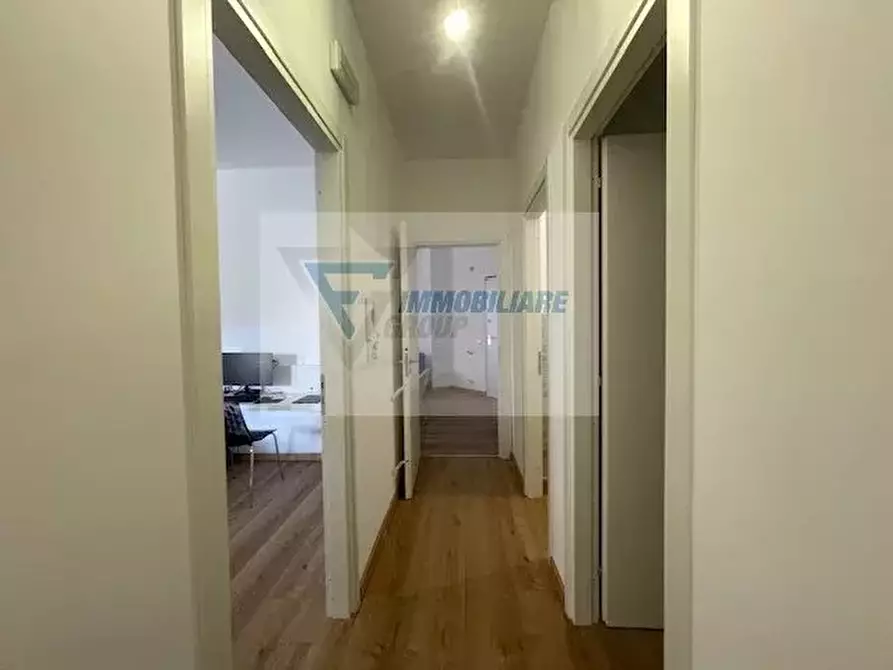 Immagine 20 di Casa trifamiliare in vendita  in Viale Vittorio Veneto a Floridia