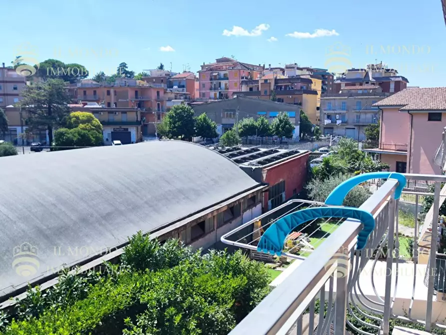 Immagine 26 di Casa trifamiliare in vendita  in Via Pietro Nenni, snc. a Palombara Sabina