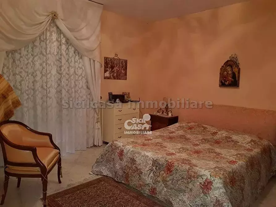 Immagine 6 di Casa trifamiliare in vendita  a Marsala