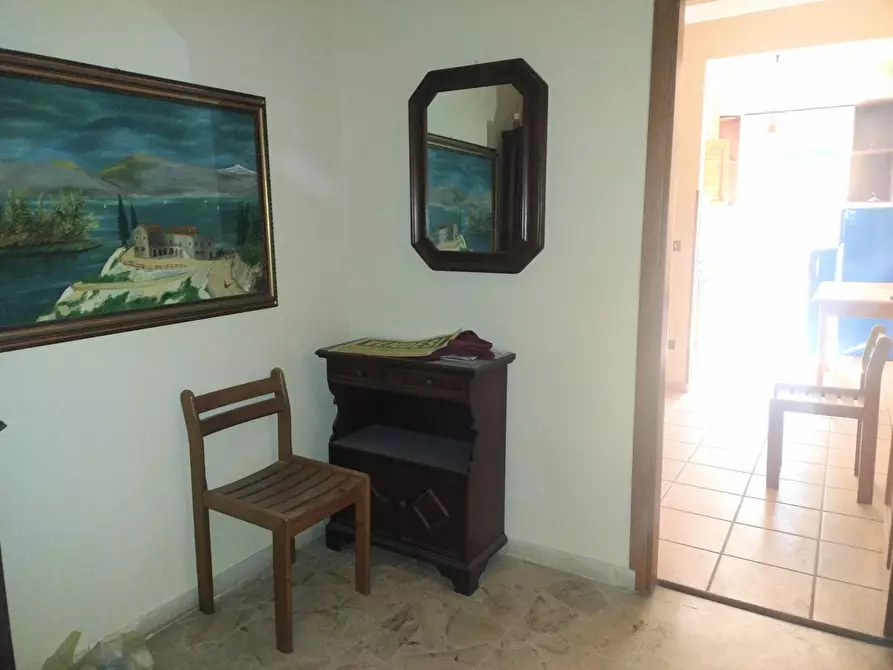 Immagine 5 di Casa trifamiliare in vendita  in Vico Biferno, 15 a Messina