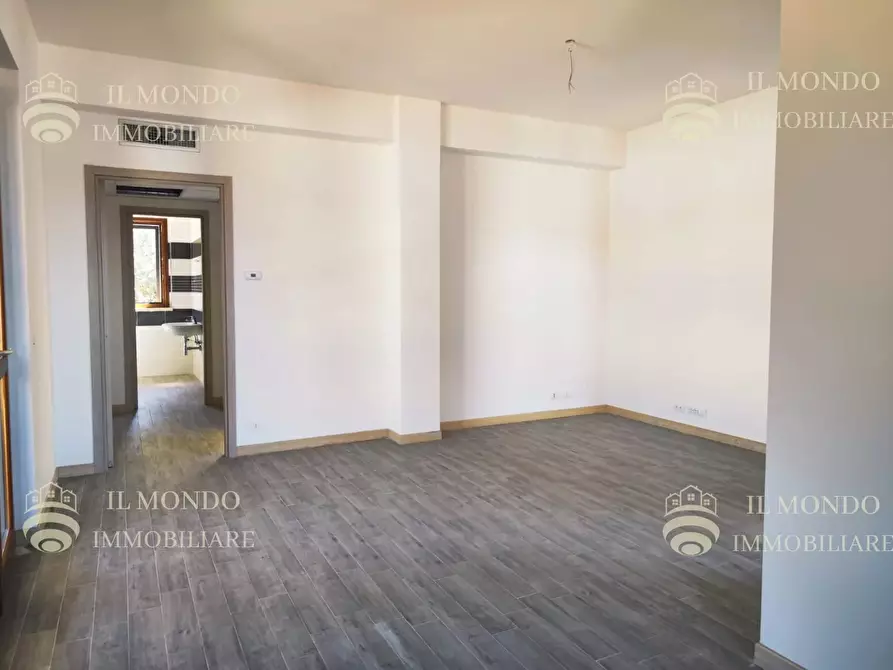 Immagine 24 di Castello in vendita  in Viale Tivoli a Palombara Sabina