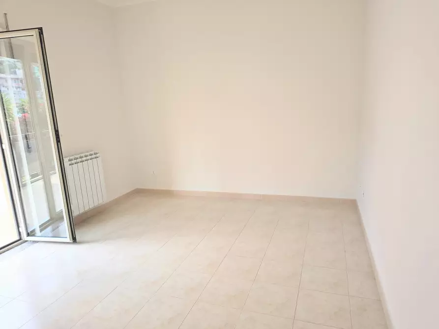 Immagine 23 di Casa trifamiliare in vendita  a Messina