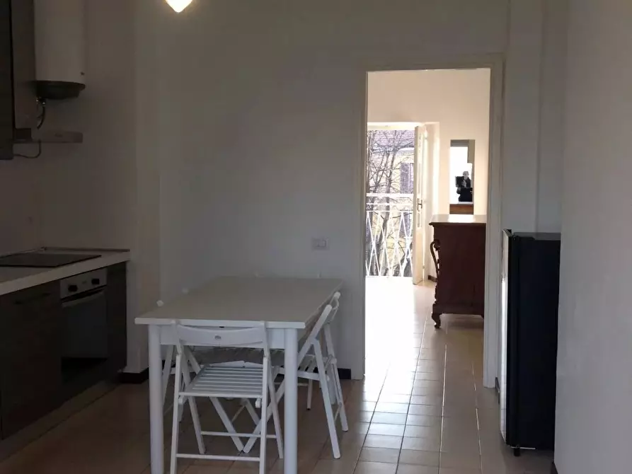 Immagine 6 di Casa trifamiliare in affitto  in Via Michelangelo Buonarroti 6 a Milano