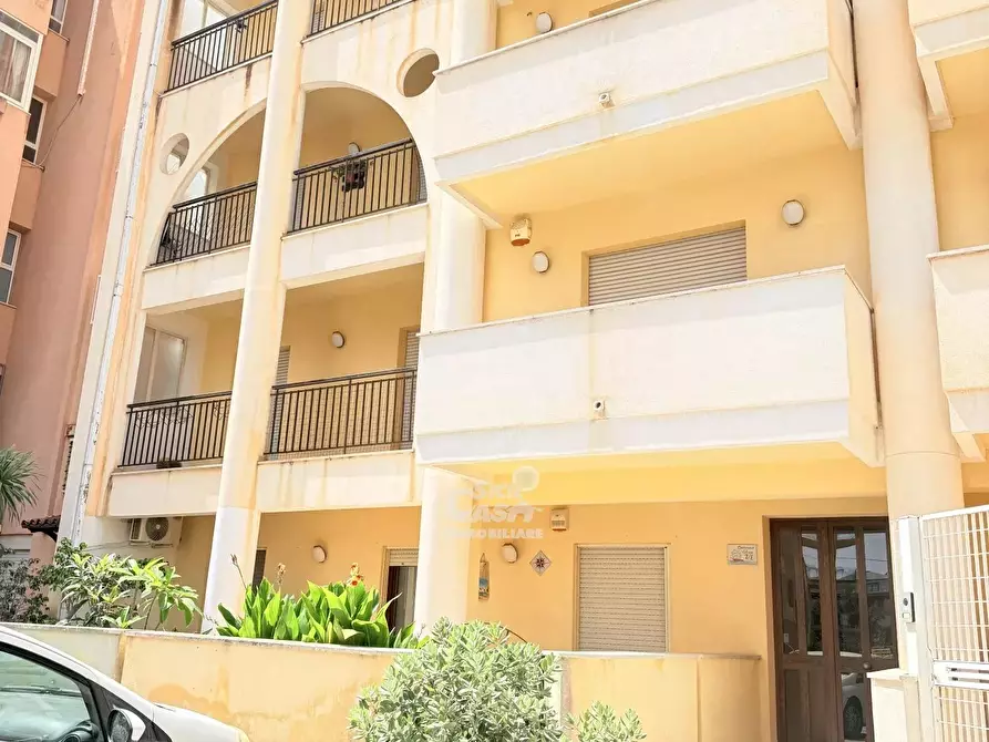 Immagine 33 di Casa trifamiliare in vendita  a Marsala