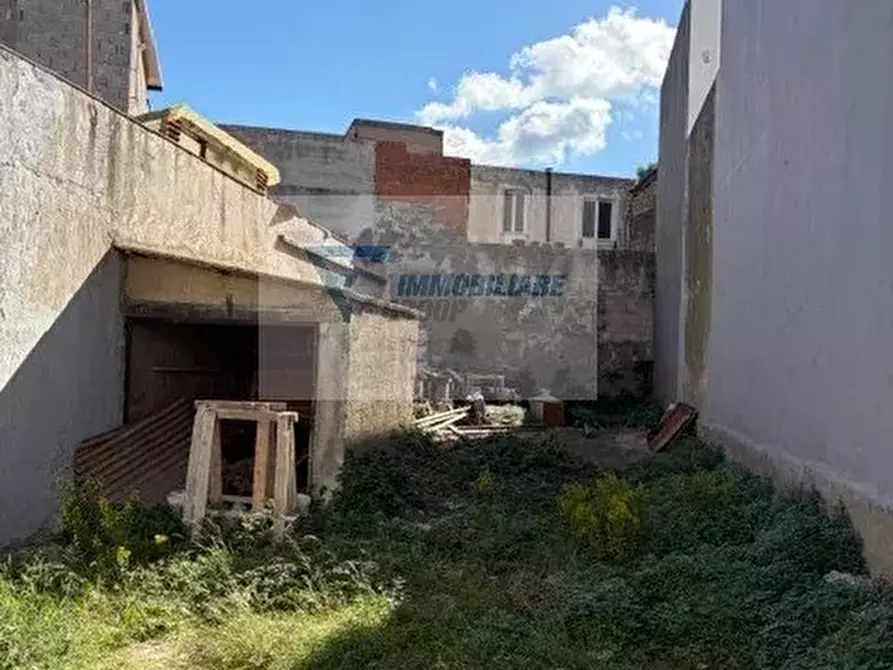 Immagine 1 di Terreno in vendita  in Via Nino Martoglio a Siracusa