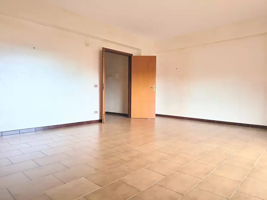 Immagine 9 di Casa trifamiliare in vendita  a Messina