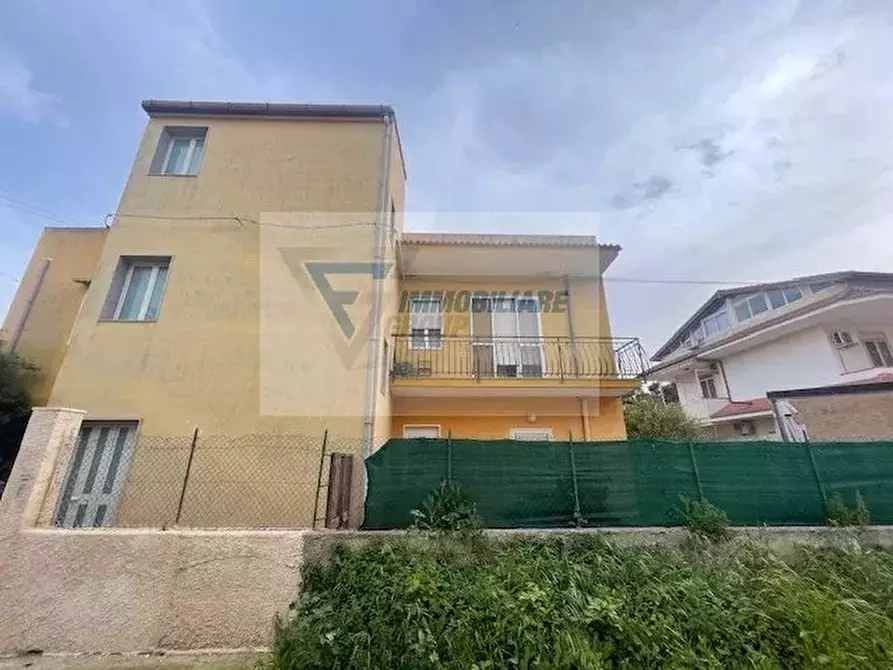 Immagine 3 di Casa trifamiliare in vendita  in Via Aristide Gabelli a Siracusa