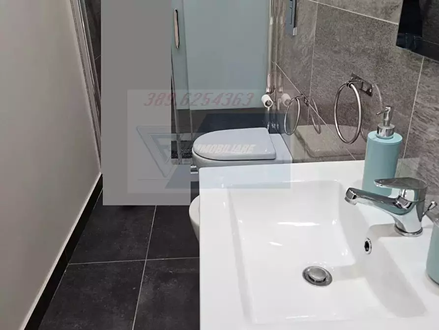 Immagine 12 di Casa trifamiliare in vendita  in Via Formide a Siracusa