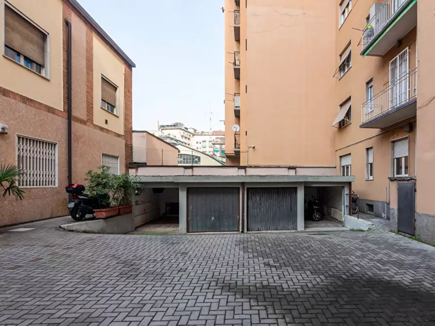 Immagine 36 di Casa trifamiliare in vendita  a Milano