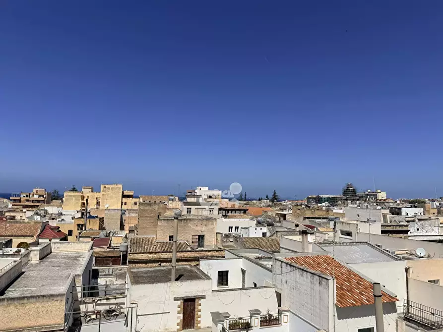 Immagine 33 di Casa trifamiliare in vendita  a Marsala