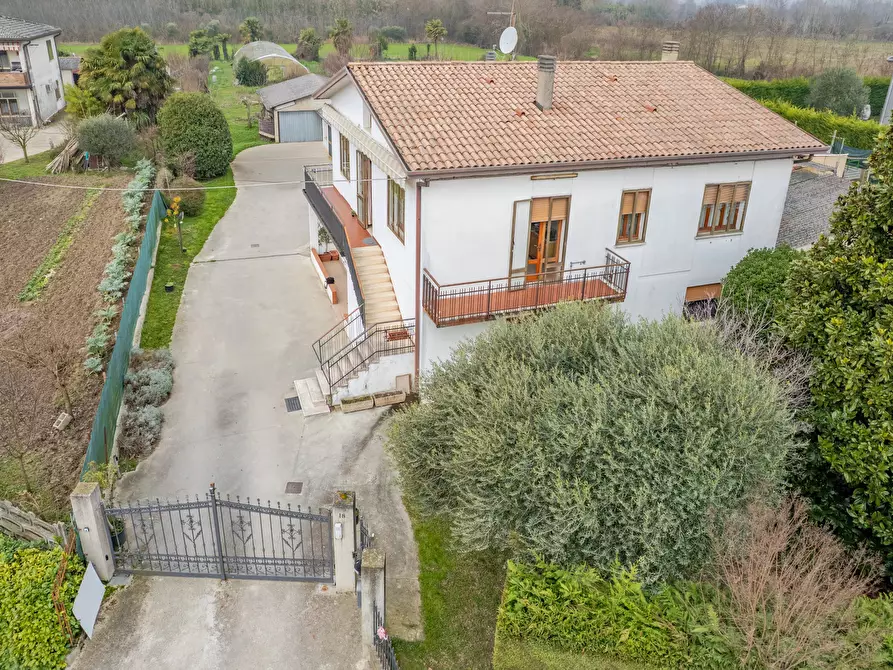 Immagine 7 di Casa trifamiliare in vendita  a Albignasego