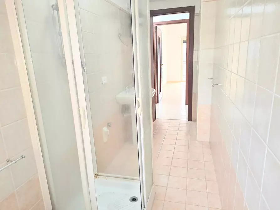 Immagine 21 di Casa trifamiliare in vendita  a Messina